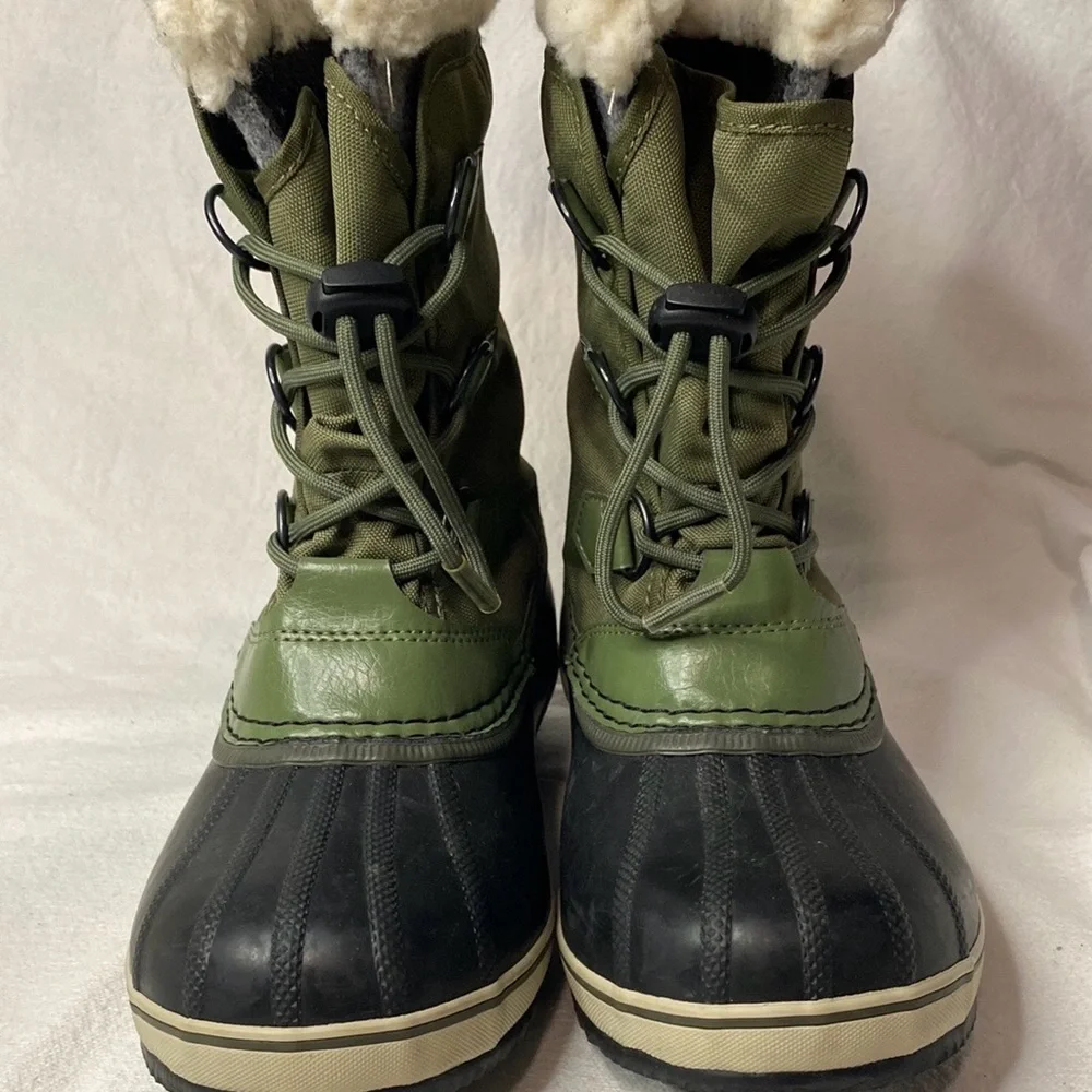 Sorel Olive Green and Black Women's Insulated Winter Boots with Shearling Cuff